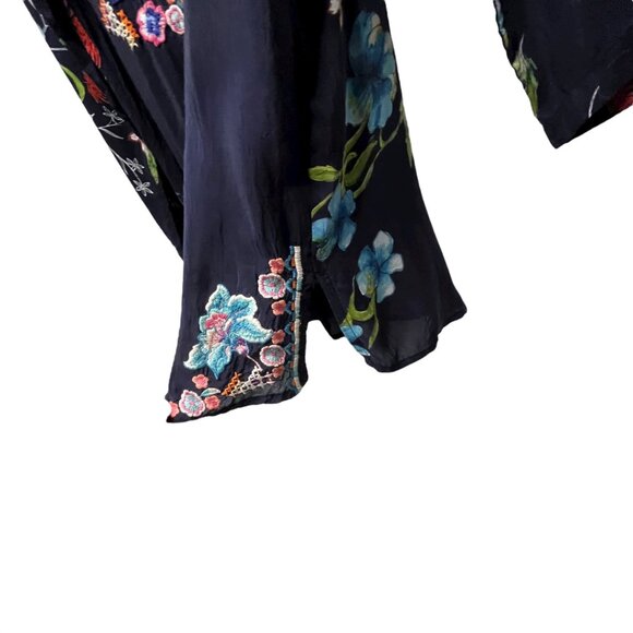 Johnny Was Embroidered Floral Tunic Shirt Navy Blue Long Sleeve V Neck‎ XS - Picture 8 of 12